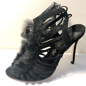 APERLAI Black feather heels